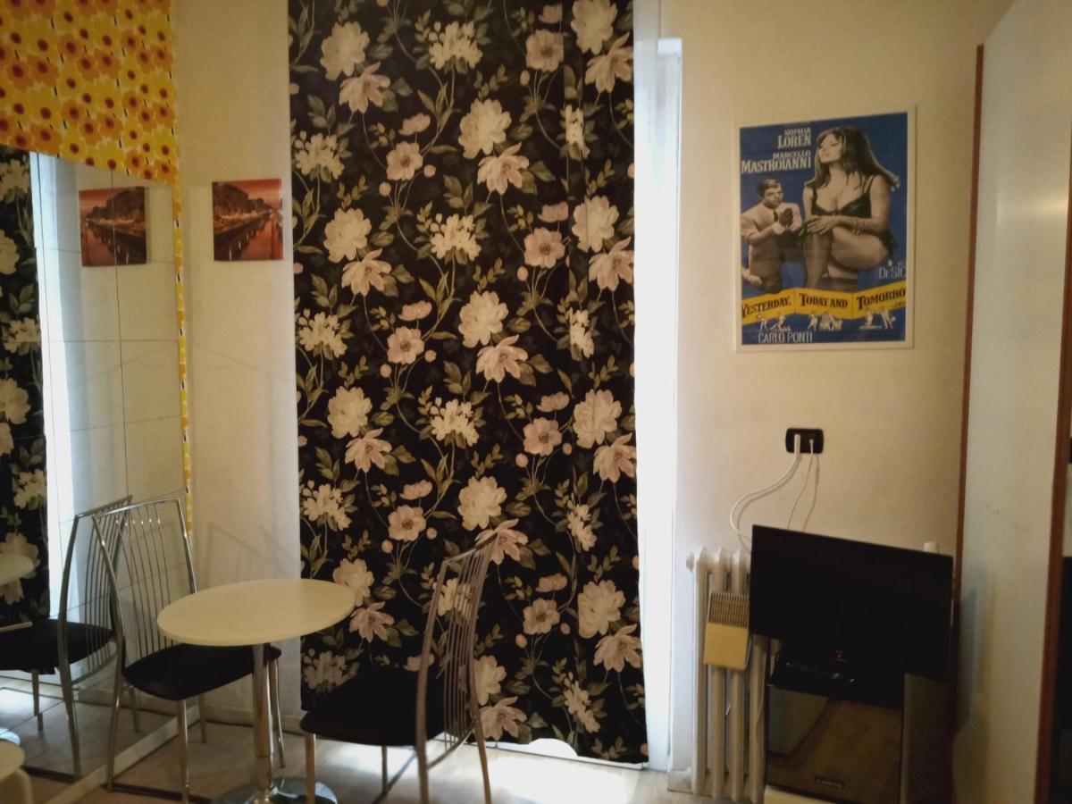 Floris Guest House Milan Bagian luar foto